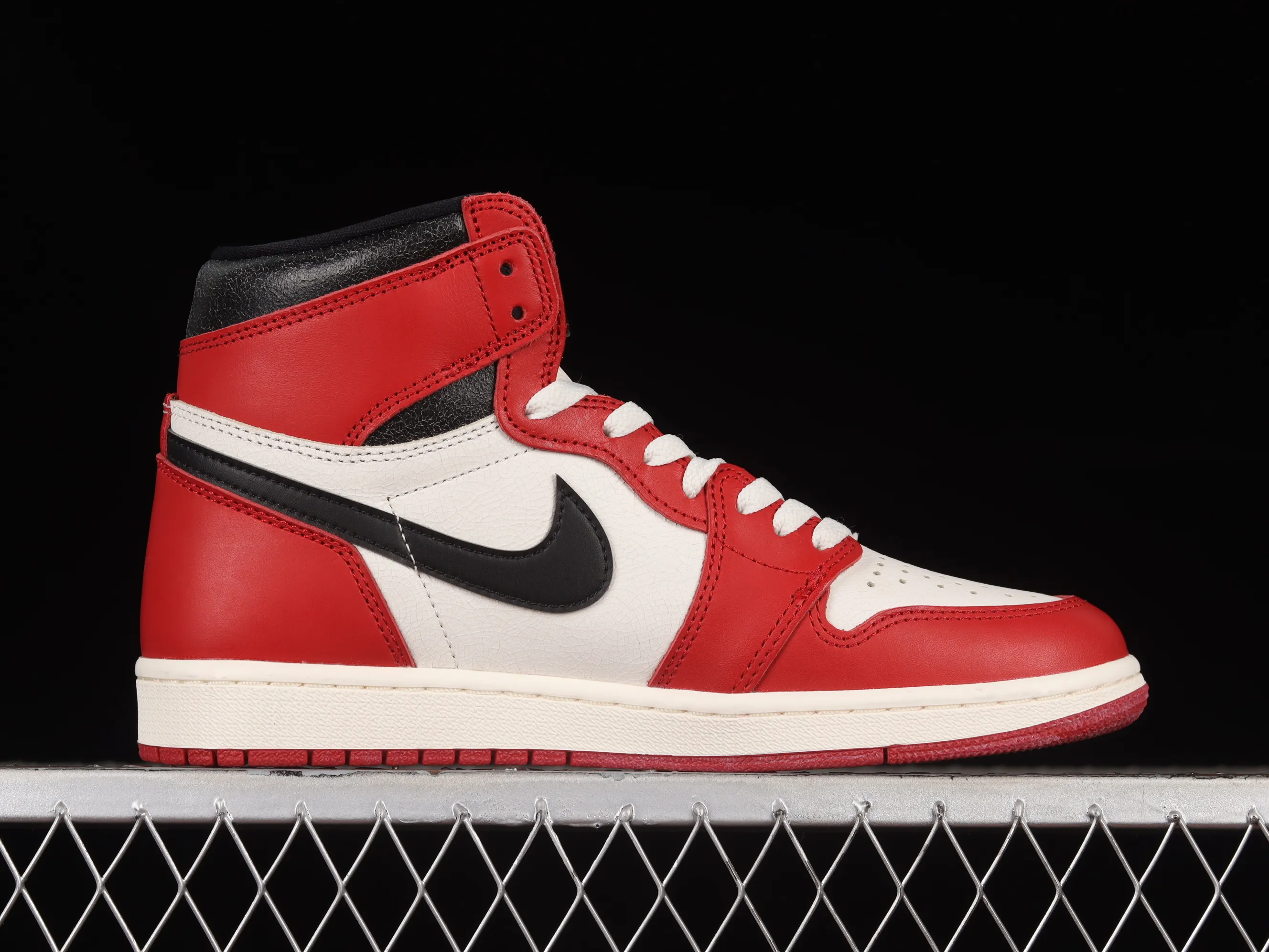All categories Air Jordan Jordan series basketball shoes Air Jordan 1 High LJR version Air Jordan 1 High OG AJ1 Joe 1 new Chicago color DZ5485-612